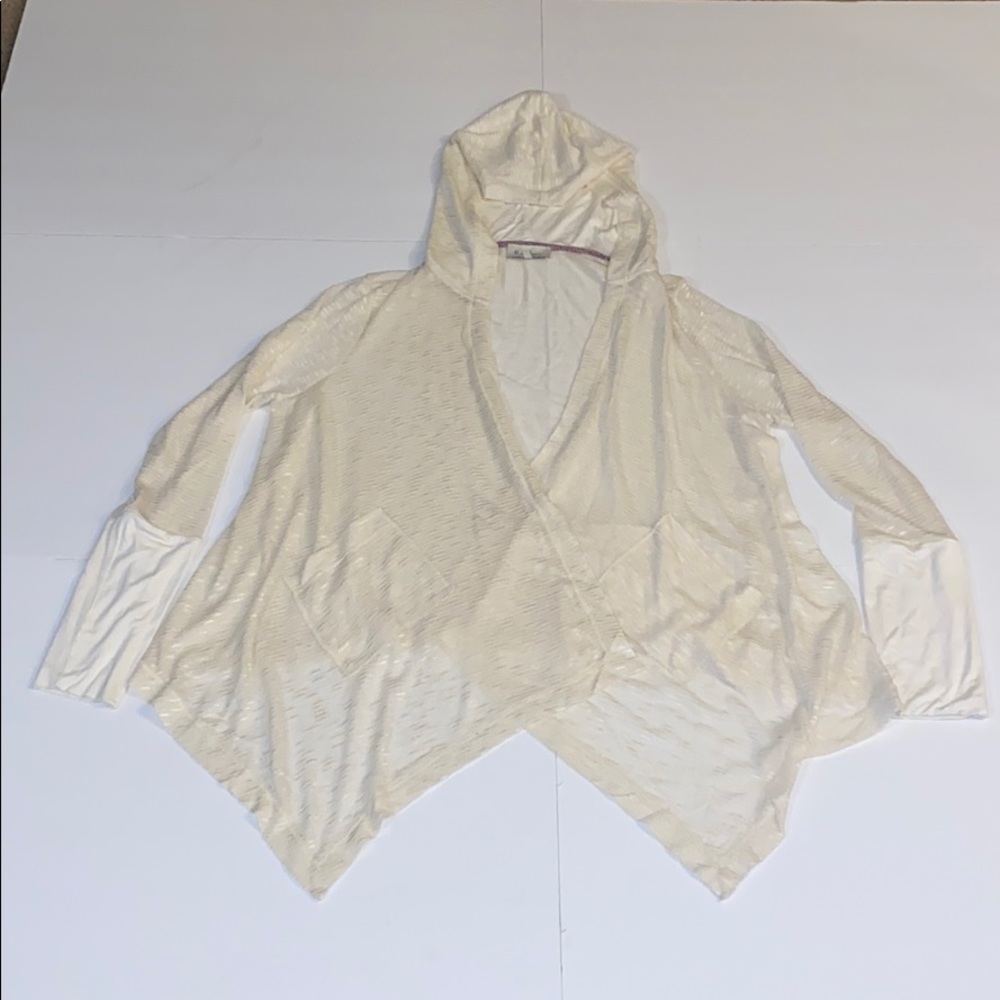 Ivory Long sleeve, hoodie, sweater